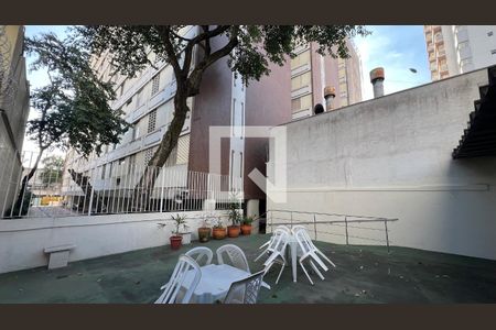 Apartamento à venda com 101m², 4 quartos e sem vaga Apartamento à venda com 101m², 4 quartos e sem vagaÁrea comum