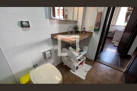 Apartamento à venda com 101m², 4 quartos e sem vaga Apartamento à venda com 101m², 4 quartos e sem vagaBanheiro