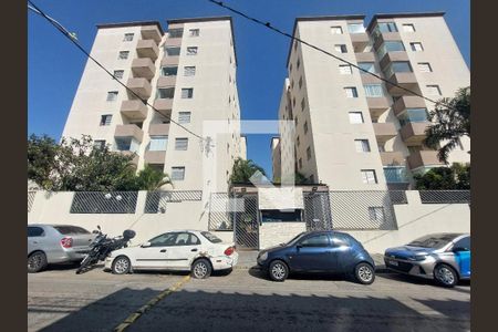 Apartamento para alugar com 60m², 3 quartos e 1 vaga Apartamento para alugar com 60m², 3 quartos e 1 vagaFachada