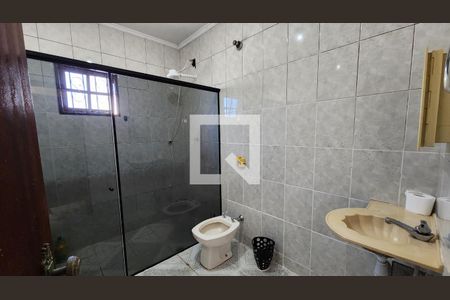 Casa à venda com 150m², 3 quartos e 3 vagasBanheiro da Suíte
