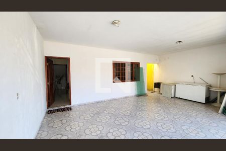 Casa à venda com 150m², 3 quartos e 3 vagasGaragem