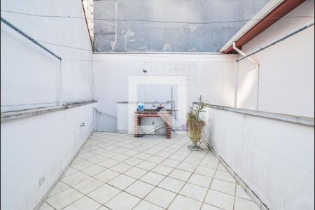 Casa à venda com 230m², 3 quartos e 2 vagasLaje