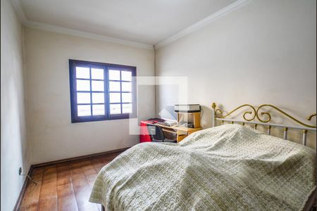 Casa à venda com 230m², 3 quartos e 2 vagasQuarto 2