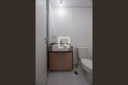 Studio para alugar com 22m², 0 quarto e sem vaga Studio para alugar com 22m², 0 quarto e sem vagaBanheiro