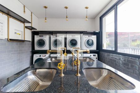 Studio para alugar com 22m², 0 quarto e sem vaga Studio para alugar com 22m², 0 quarto e sem vagaLavanderia