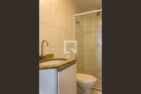 Apartamento à venda com 70m², 2 quartos e 2 vagas Apartamento à venda com 70m², 2 quartos e 2 vagasBanheiro