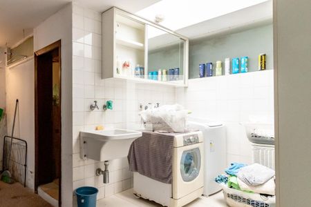 Casa à venda com 405m², 3 quartos e 4 vagasÁrea de Serviço