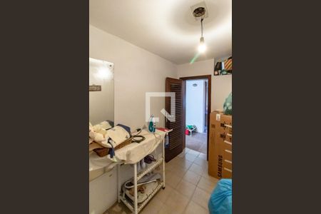 Casa à venda com 405m², 3 quartos e 4 vagasÁrea de Serviço