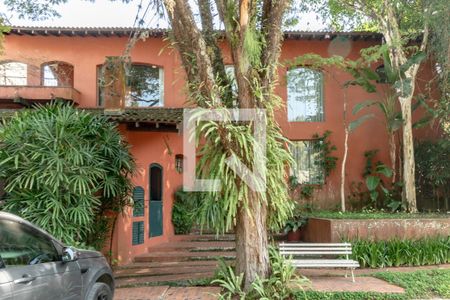 Casa à venda com 405m², 3 quartos e 4 vagasFachada