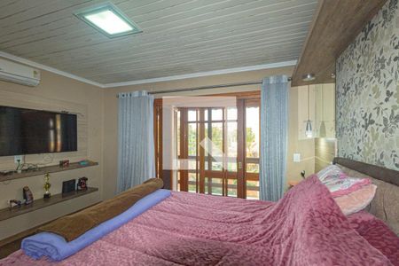 Casa à venda com 350m², 5 quartos e 5 vagas Casa à venda com 350m², 5 quartos e 5 vagasSuíte 5