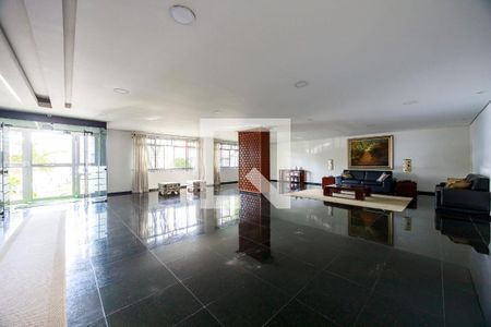 Apartamento à venda com 144m², 2 quartos e 2 vagasHall Social