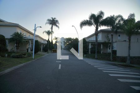 Casa de condomínio à venda com 178m², 4 quartos e 4 vagasÁrea comum