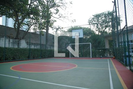 Casa de condomínio à venda com 178m², 4 quartos e 4 vagasQuadra esportiva 1