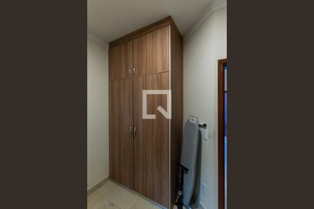 Casa à venda com 120m², 3 quartos e 3 vagasQuarto 2
