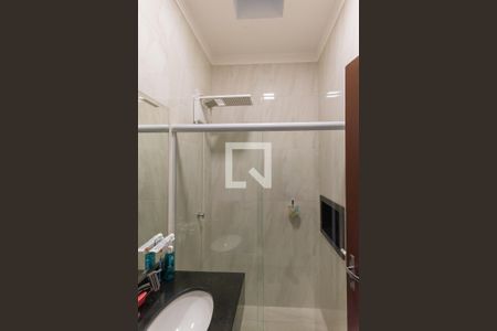 Casa à venda com 120m², 3 quartos e 3 vagasBanheiro