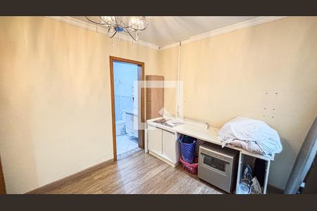 Casa à venda com 161m², 3 quartos e 4 vagas Casa à venda com 161m², 3 quartos e 4 vagasSuite 3