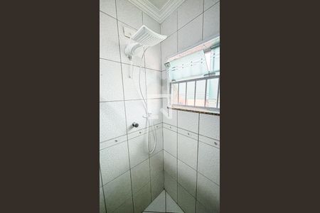 Casa à venda com 161m², 3 quartos e 4 vagas Casa à venda com 161m², 3 quartos e 4 vagasBanheiro da Suíte 2