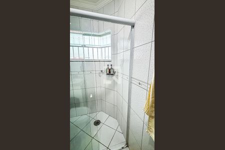 Casa à venda com 161m², 3 quartos e 4 vagas Casa à venda com 161m², 3 quartos e 4 vagasBanheiro da Suíte 2