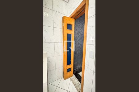 Casa à venda com 161m², 3 quartos e 4 vagas Casa à venda com 161m², 3 quartos e 4 vagasLavabo