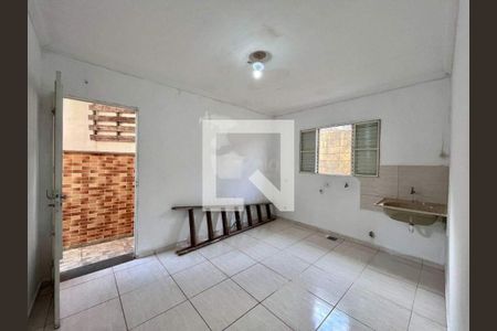 Casa à venda com 231m², 3 quartos e 1 vaga