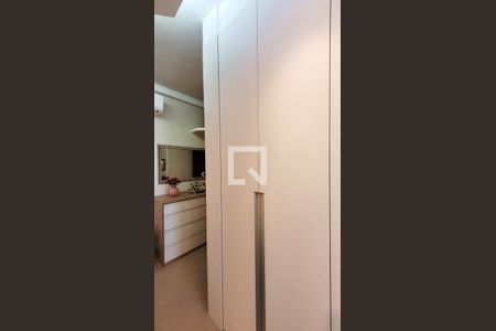 Apartamento à venda com 280m², 3 quartos e 2 vagasSuíte