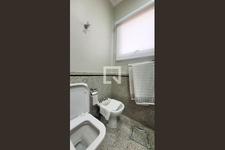 Apartamento à venda com 280m², 3 quartos e 2 vagasBanheiro da Suíte