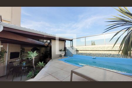 Apartamento à venda com 280m², 3 quartos e 2 vagasÁrea privativa