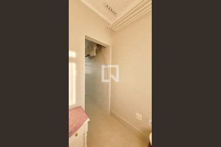 Apartamento à venda com 280m², 3 quartos e 2 vagasQuarto de Serviço