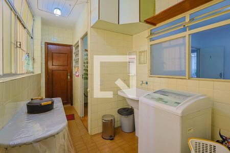 Apartamento à venda com 135m², 3 quartos e 1 vaga Apartamento à venda com 135m², 3 quartos e 1 vagaÁrea de Serviço