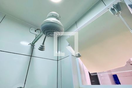 Casa à venda com 203m², 2 quartos e 2 vagas Casa à venda com 203m², 2 quartos e 2 vagasBanheiro
