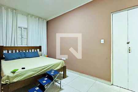 Casa à venda com 203m², 2 quartos e 2 vagas Casa à venda com 203m², 2 quartos e 2 vagasSuíte 2