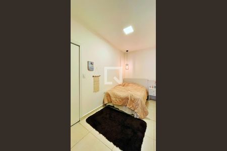 Casa à venda com 203m², 2 quartos e 2 vagas Casa à venda com 203m², 2 quartos e 2 vagasSuíte 1