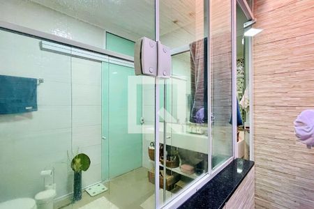 Casa à venda com 203m², 2 quartos e 2 vagas Casa à venda com 203m², 2 quartos e 2 vagasBanheiro da Suíte 2