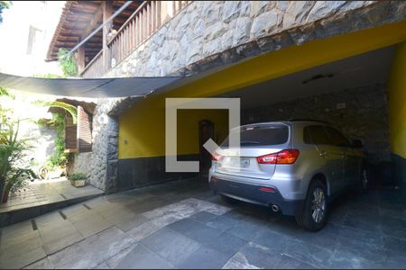 Casa à venda com 264m², 4 quartos e 3 vagasGaragem