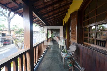 Casa à venda com 264m², 4 quartos e 3 vagasVaranda