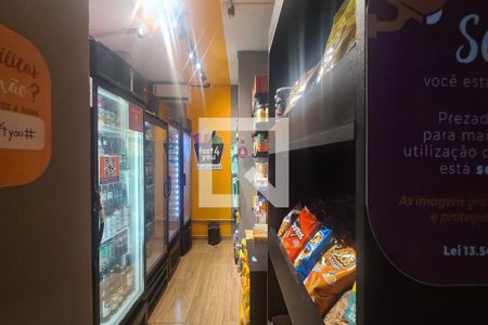 Apartamento à venda com 47m², 2 quartos e 1 vaga Apartamento à venda com 47m², 2 quartos e 1 vagaÁrea comum - Minimarket