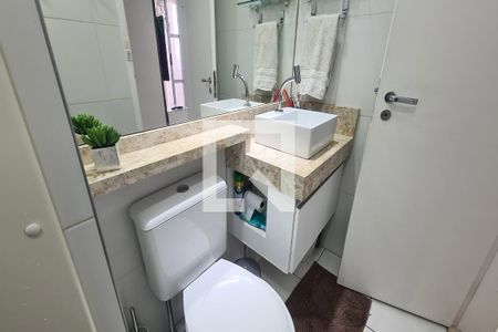 Apartamento à venda com 47m², 2 quartos e 1 vaga Apartamento à venda com 47m², 2 quartos e 1 vagaBanheiro