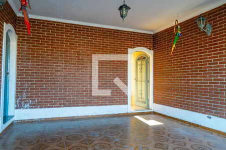 Casa à venda com 450m², 3 quartos e 3 vagas Casa à venda com 450m², 3 quartos e 3 vagasGaragem