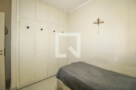 Casa à venda com 240m², 3 quartos e 2 vagas Casa à venda com 240m², 3 quartos e 2 vagasQuarto 2