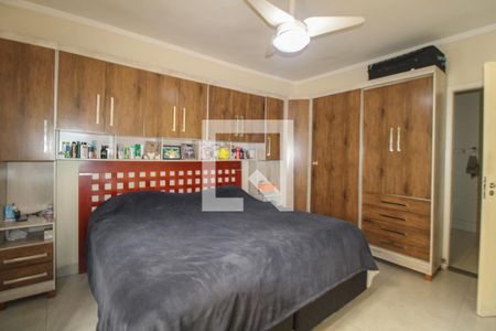 Casa à venda com 240m², 3 quartos e 2 vagas Casa à venda com 240m², 3 quartos e 2 vagasQuarto 3