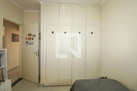 Casa à venda com 240m², 3 quartos e 2 vagas Casa à venda com 240m², 3 quartos e 2 vagasQuarto 2