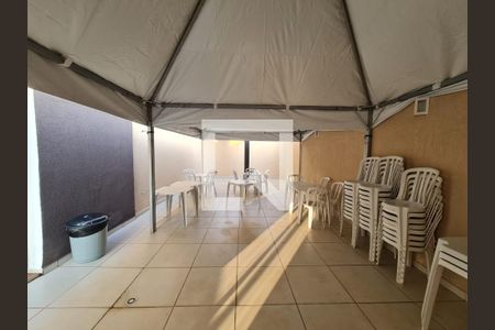 Apartamento à venda com 99m², 2 quartos e 2 vagasÁrea comum - Salão de festas
