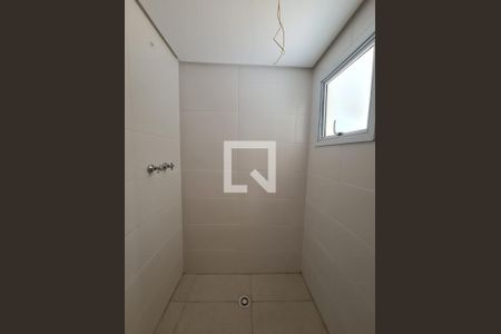 Apartamento à venda com 99m², 2 quartos e 2 vagasBanheiro da Suíte 