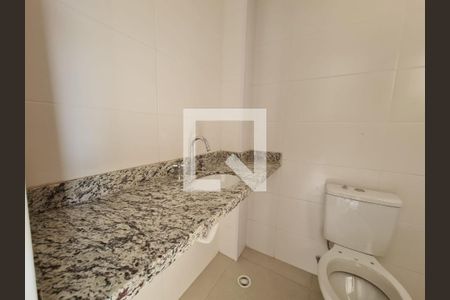 Apartamento à venda com 99m², 2 quartos e 2 vagasBanheiro da Suíte 