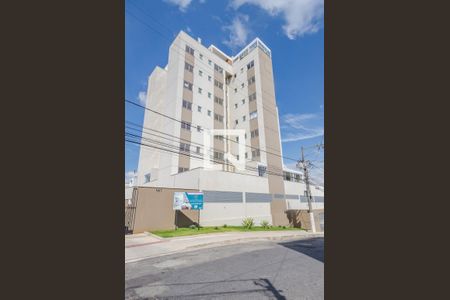 Apartamento à venda com 100m², 2 quartos e 3 vagas Apartamento à venda com 100m², 2 quartos e 3 vagasFachada