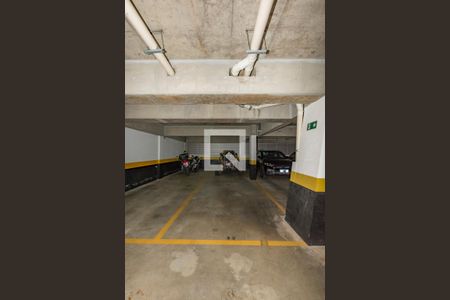 Apartamento à venda com 100m², 2 quartos e 3 vagas Apartamento à venda com 100m², 2 quartos e 3 vagasGaragem