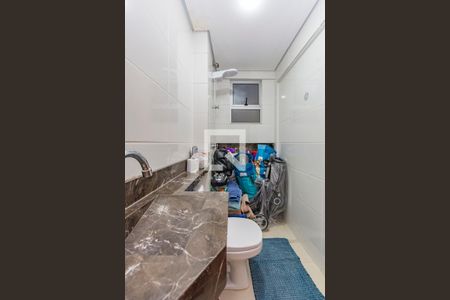 Apartamento à venda com 100m², 2 quartos e 3 vagas Apartamento à venda com 100m², 2 quartos e 3 vagasBanheiro Social