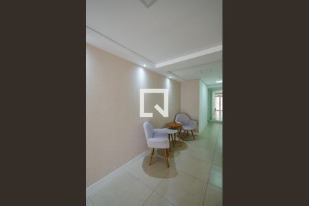 Apartamento à venda com 100m², 2 quartos e 3 vagas Apartamento à venda com 100m², 2 quartos e 3 vagasHall de entrada