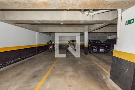 Apartamento à venda com 100m², 2 quartos e 3 vagas Apartamento à venda com 100m², 2 quartos e 3 vagasGaragem