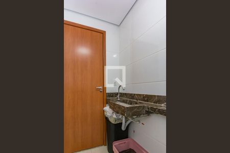 Apartamento à venda com 100m², 2 quartos e 3 vagas Apartamento à venda com 100m², 2 quartos e 3 vagasBanheiro Social